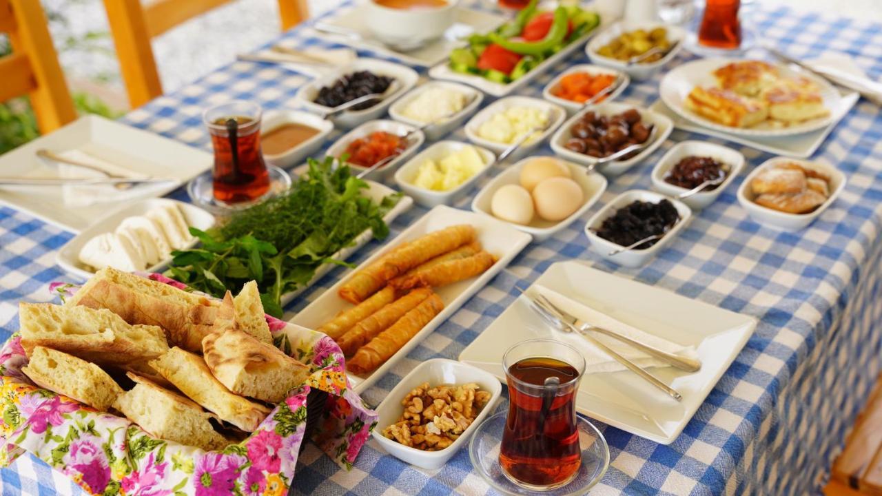 Milas Yelken Bungalov Bed & Breakfast エクステリア 写真