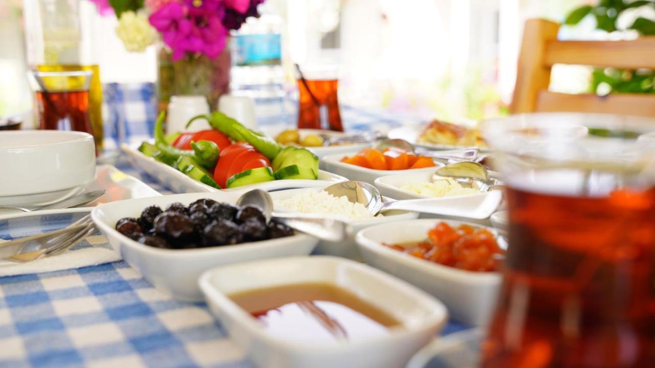Milas Yelken Bungalov Bed & Breakfast エクステリア 写真
